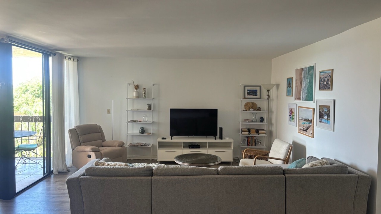 Photo of Livingroom in Delray Beach