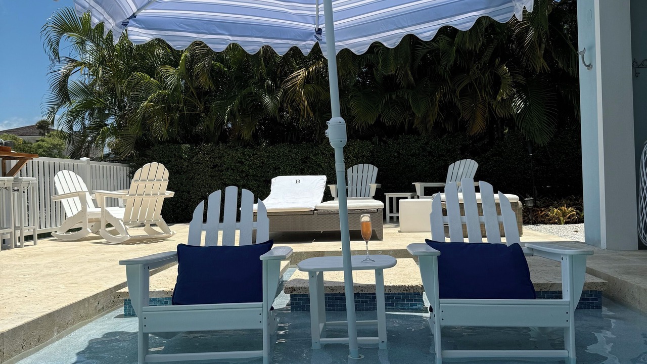 Photo of Patio Balcony in Venetian Shores