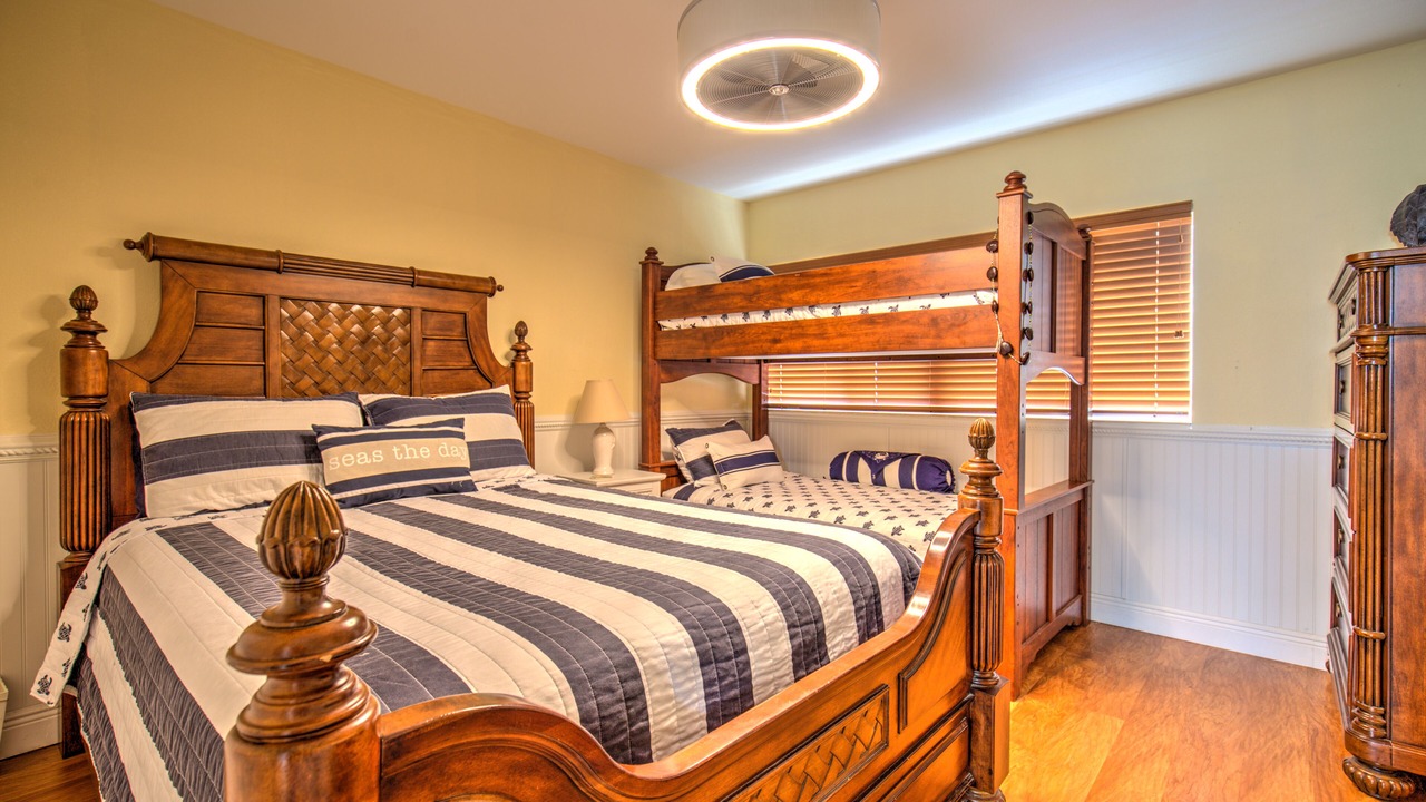 Photo of Bedroom in Marathon