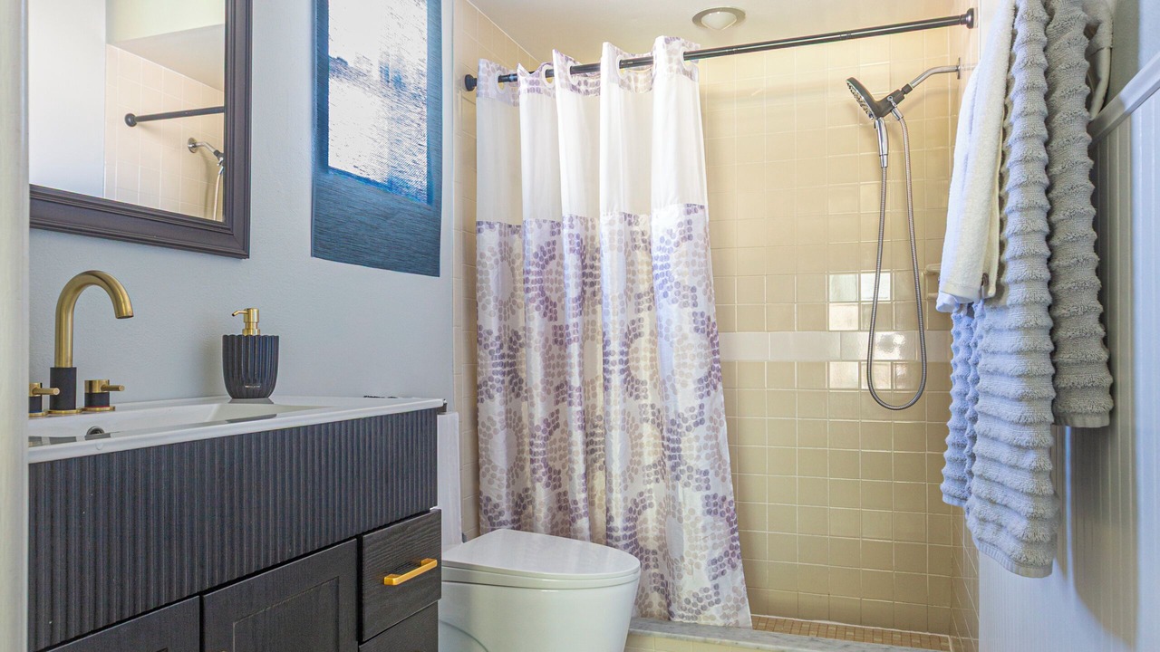 Photo of Bathroom in Lake Sarasota