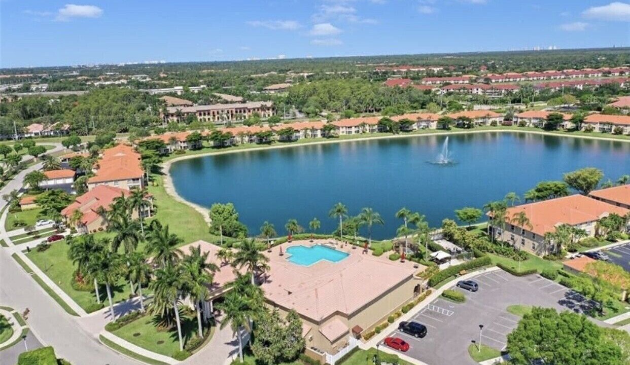 Photo of Outdoor in Naples
