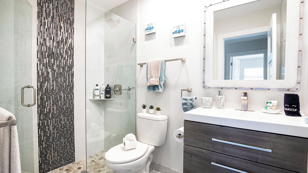 Photo of Bathroom in Bonita Shores