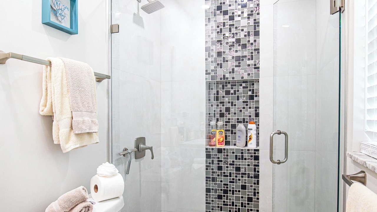 Photo of Bathroom in Bonita Shores