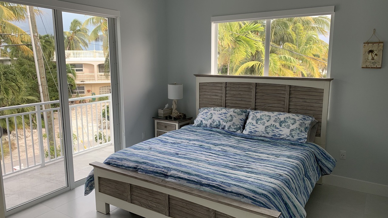 Photo of Bedroom in Lower Matecumbe Beach