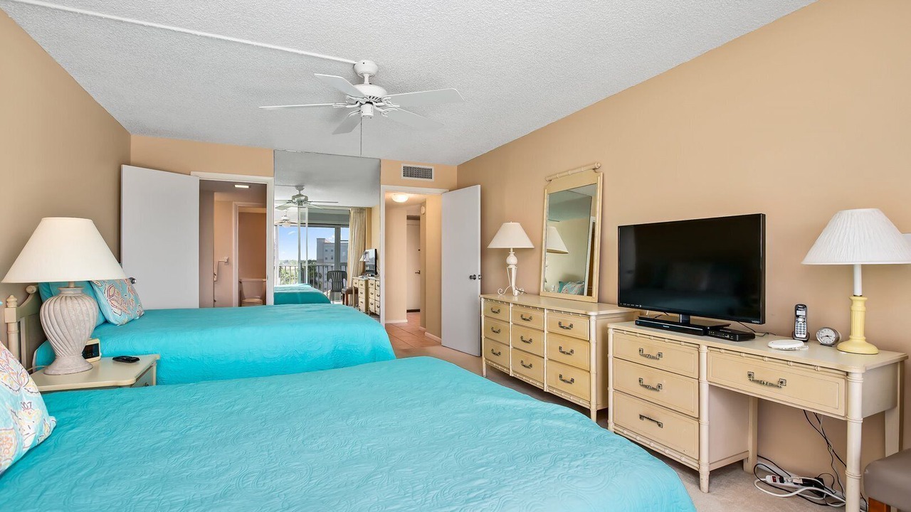 Photo of Bedroom in Vanderbilt Beach