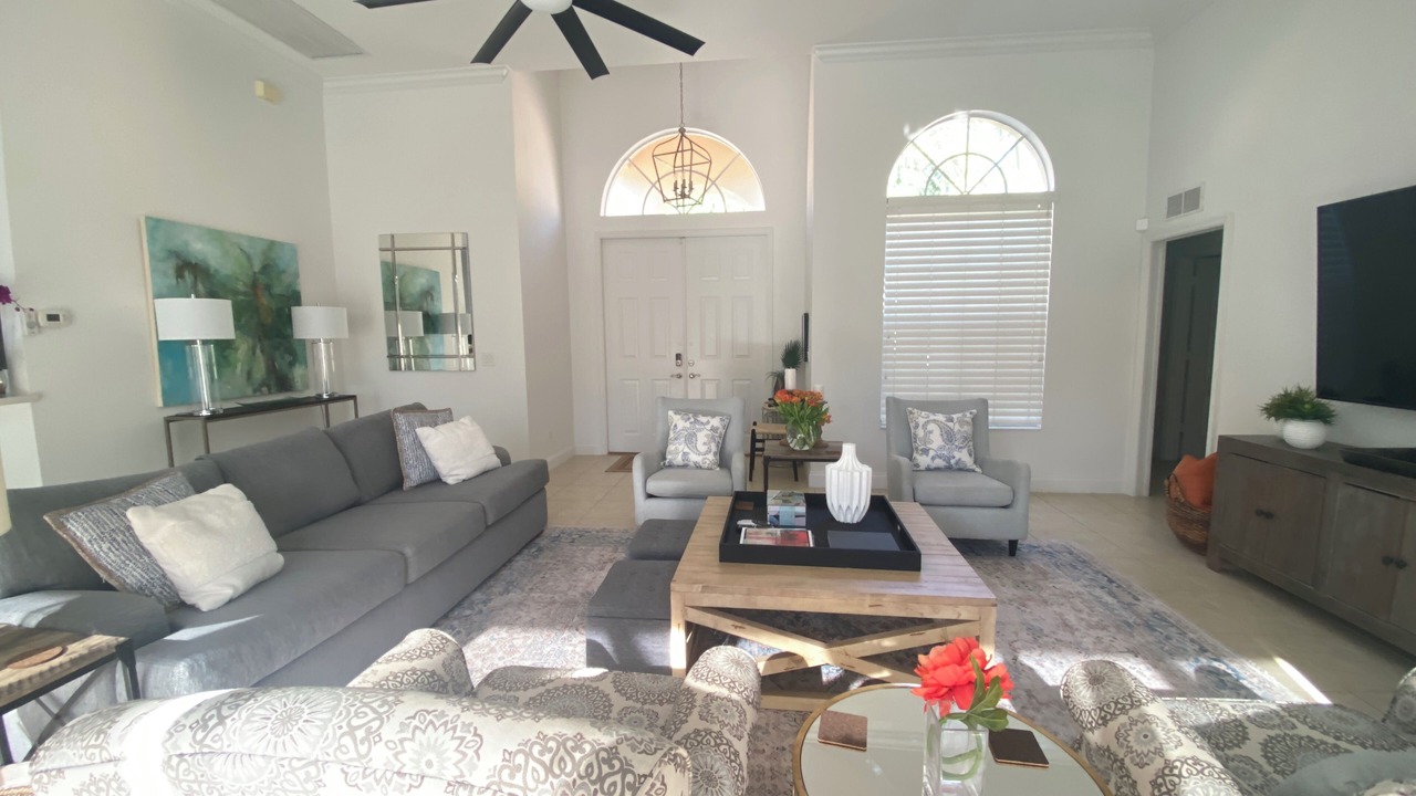 Photo of Bedroom in Central Naples