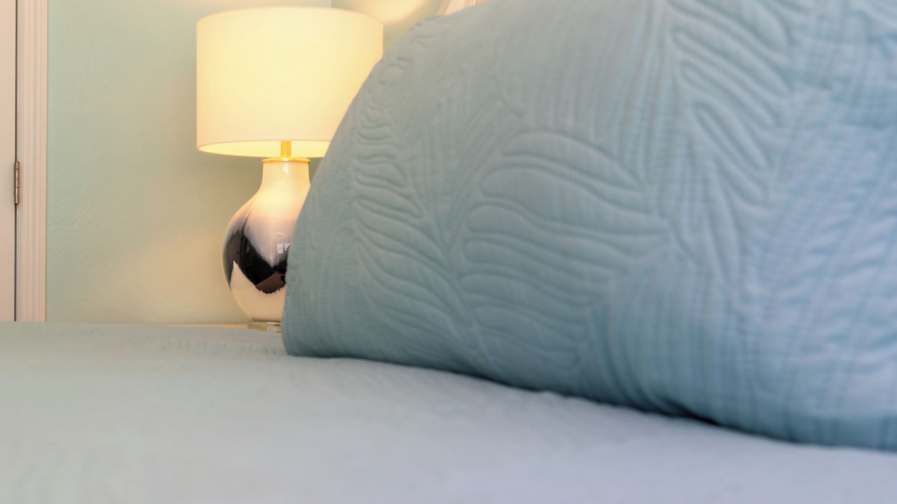 Photo of Bedroom in Mid Island
