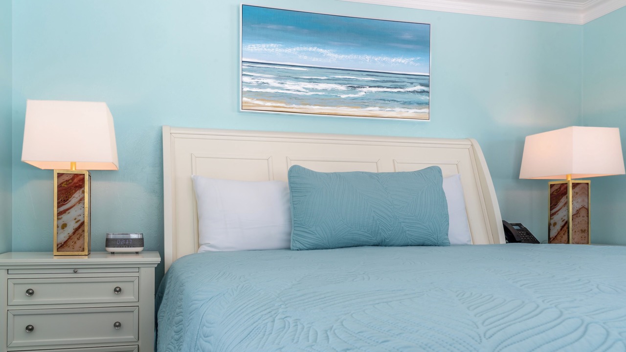 Photo of Bedroom in Mid Island