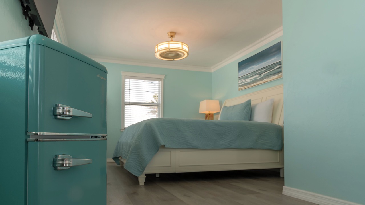 Photo of Bedroom in Mid Island