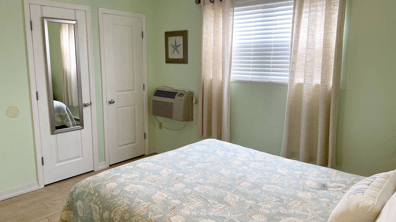 Photo of Bedroom in North End