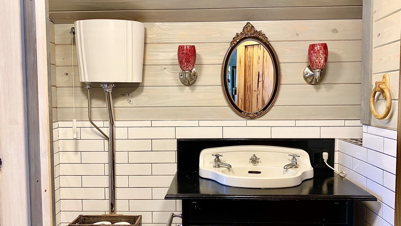 Photo of Bathroom in Clewiston