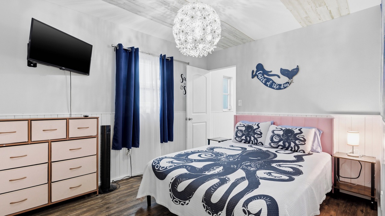Photo of Bedroom in Siesta Key Village