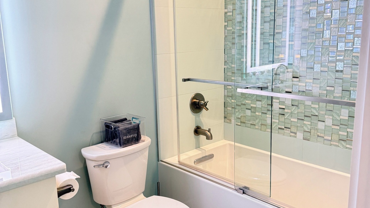 Photo of Bathroom in Little Torch Key
