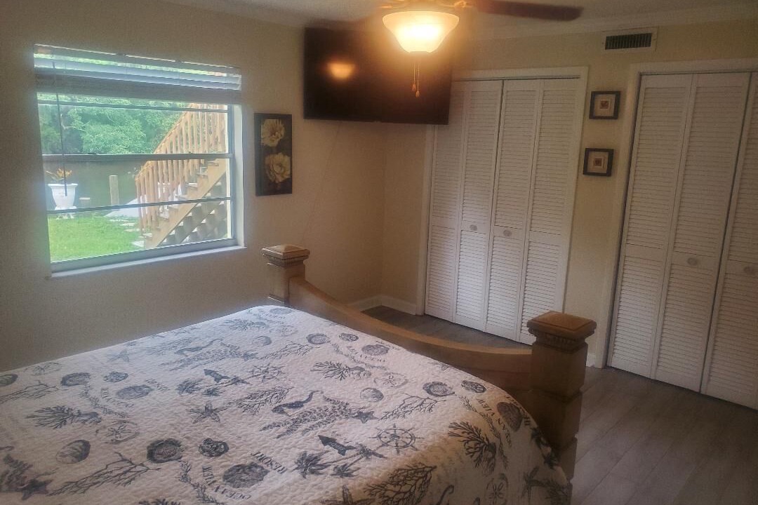 Photo of Bedroom in Riverview