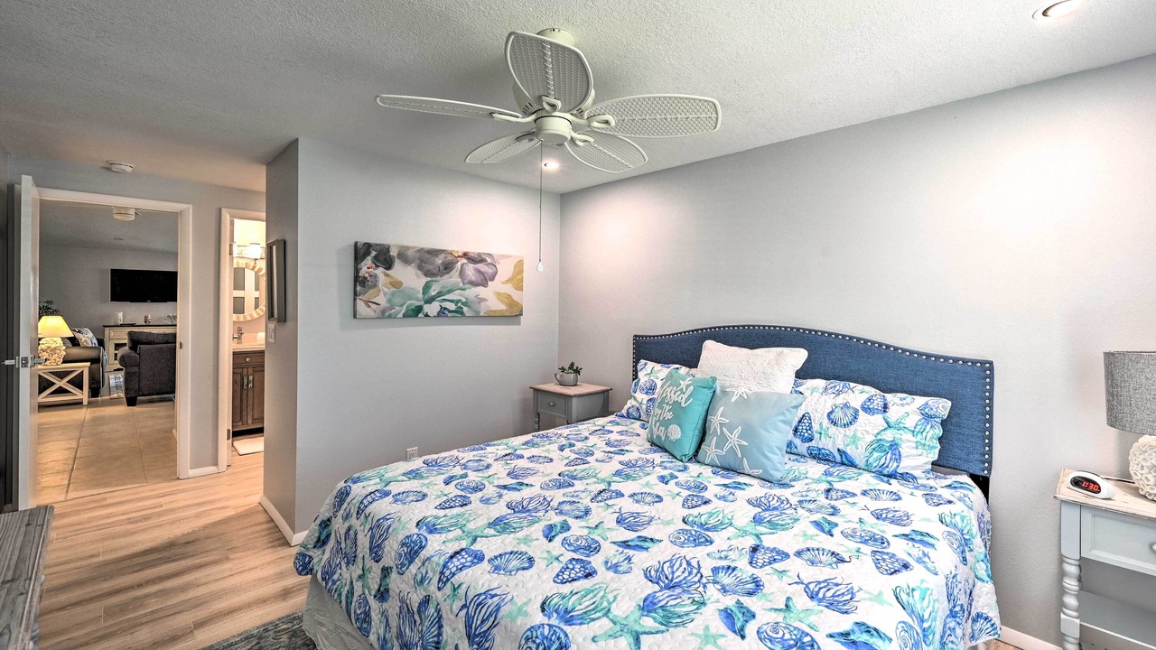 Photo of Bedroom in Naples Park