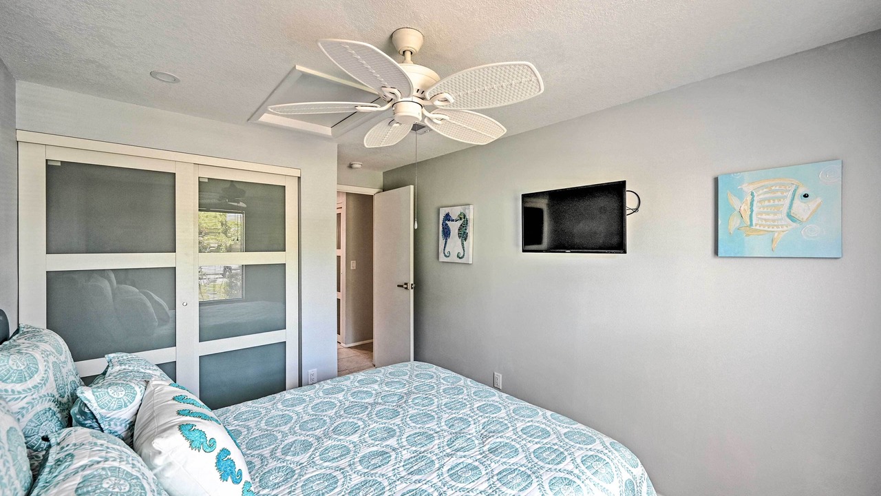 Photo of Bedroom in Naples Park