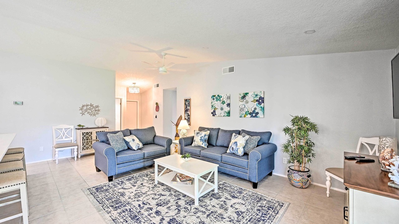 Photo of Livingroom in Naples Park