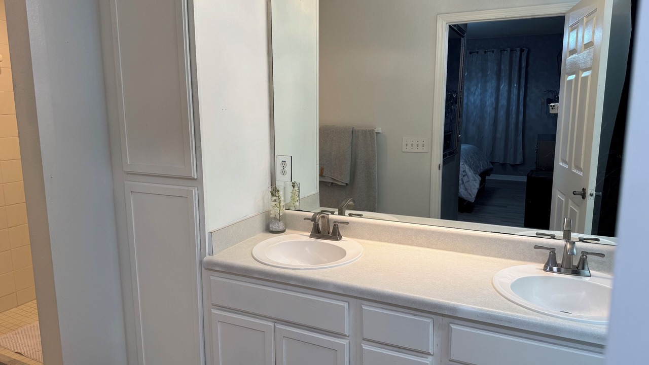 Photo of Bathroom in Naples