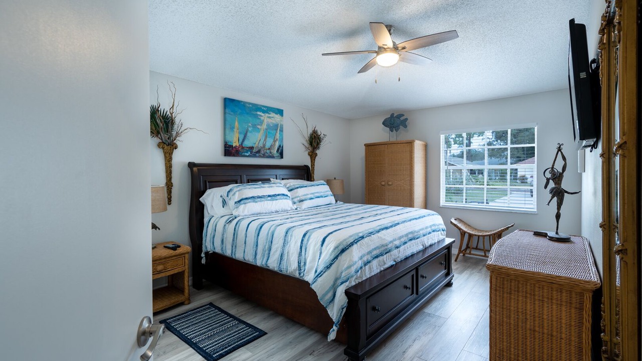 Photo of Bedroom in Tarpon Springs