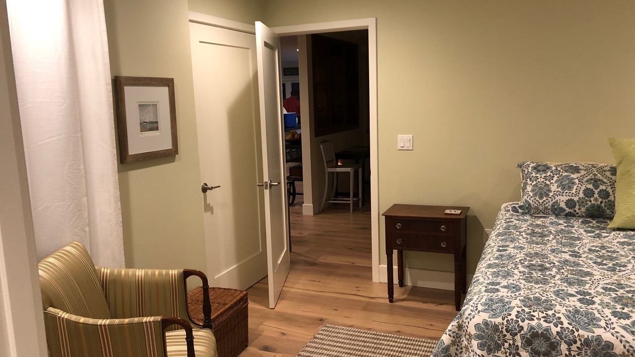 Photo of Bedroom in Indian Beach Sapphire Shores