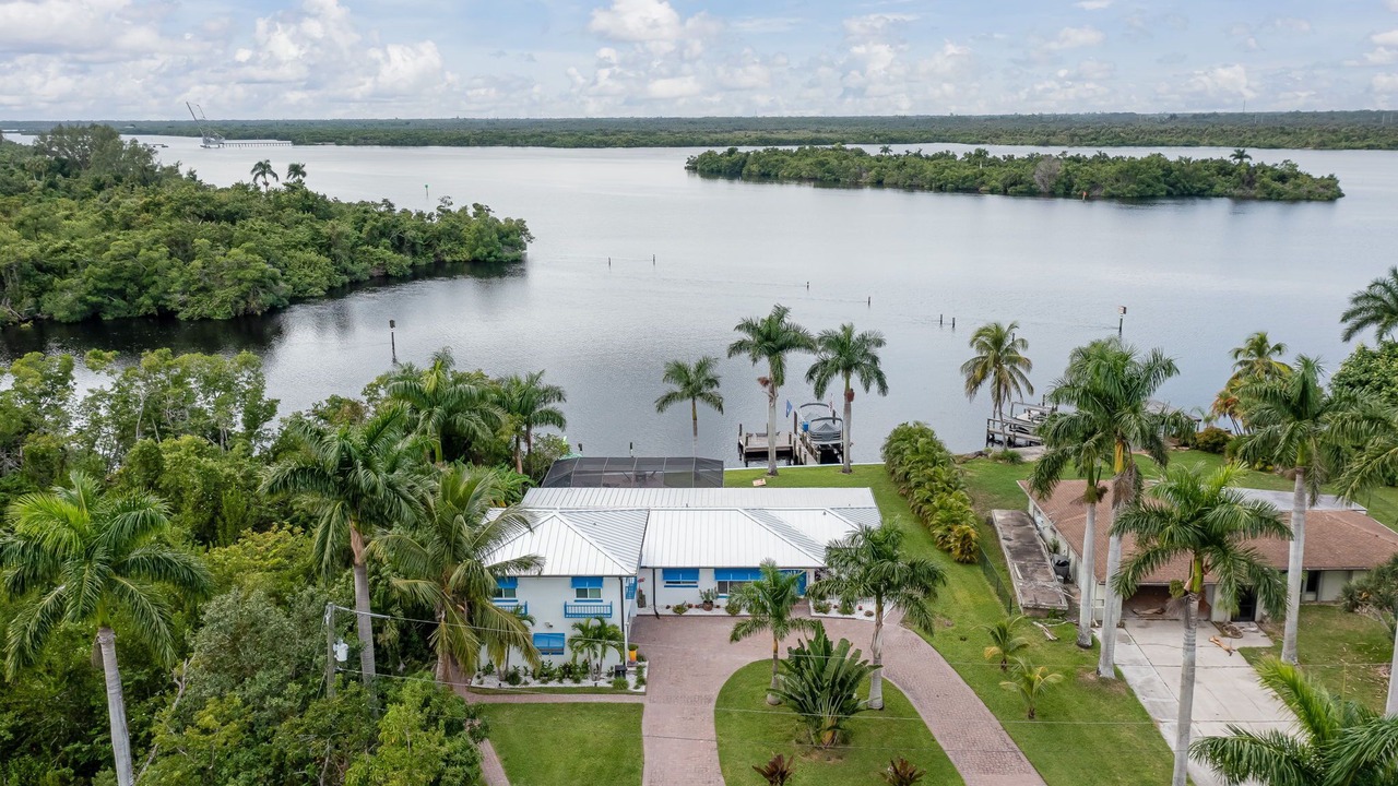 Photo of Others in Fort Myers