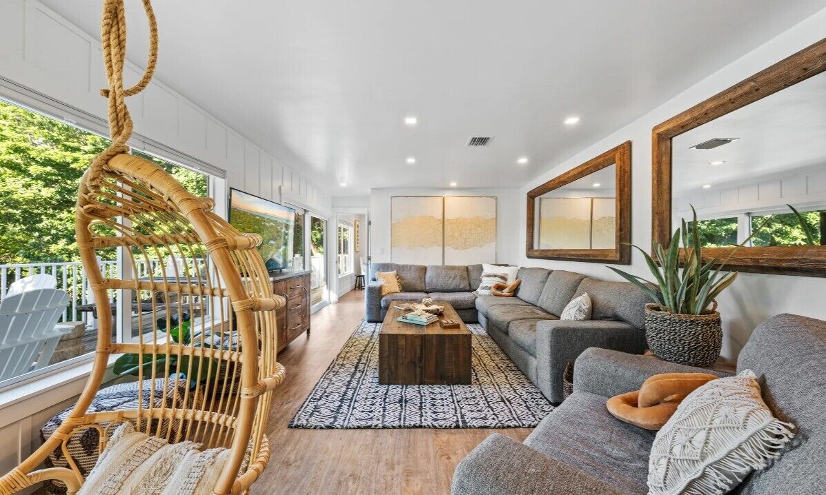Photo of Livingroom in Islamorada