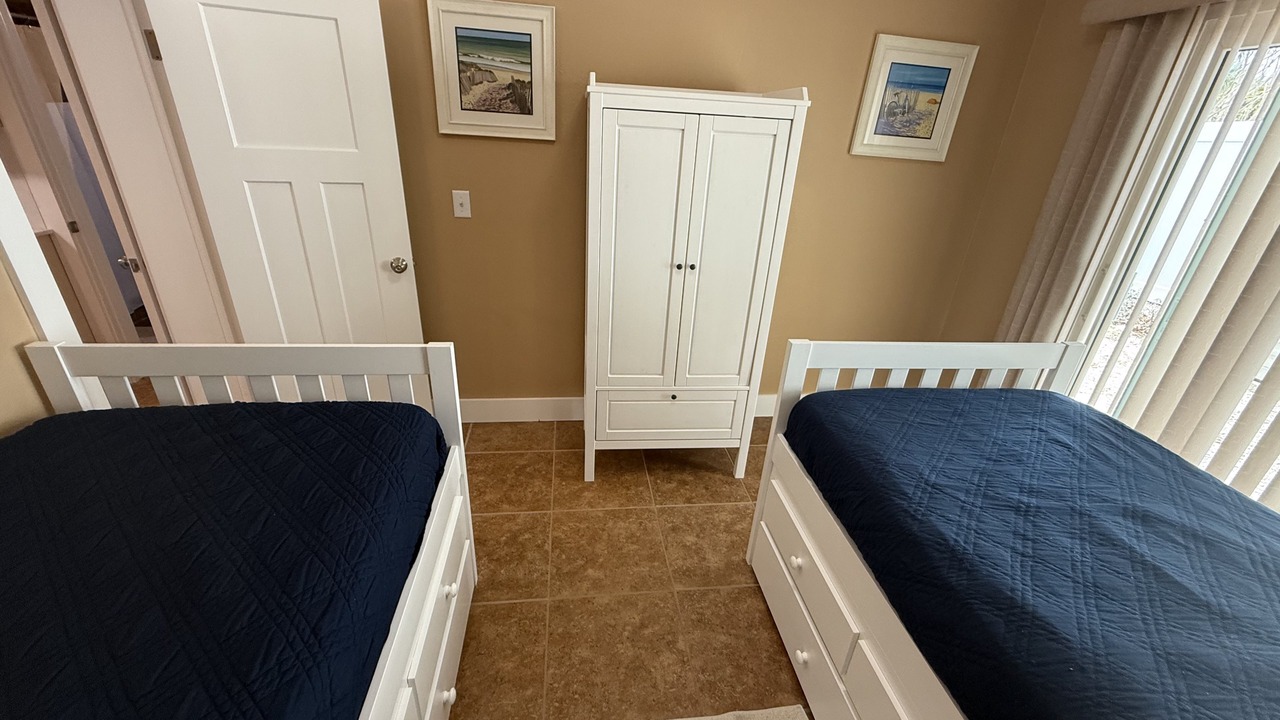 Photo of Bedroom in Holmes Beach