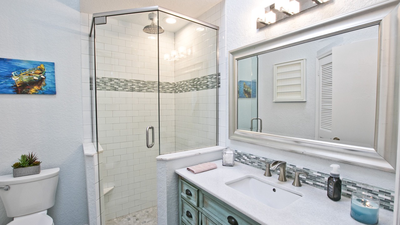 Photo of Bathroom in Crystal Beach