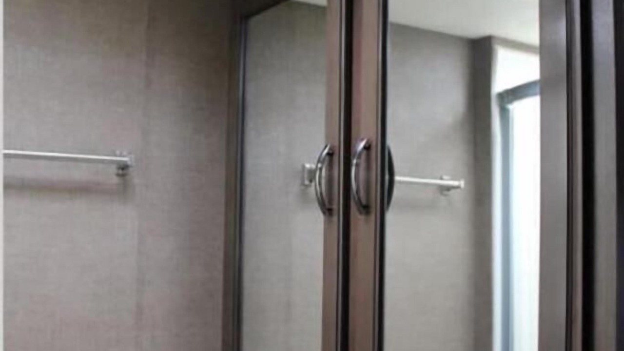 Photo of Bathroom in Inlet District