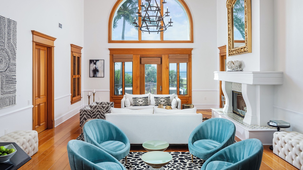 Photo of Livingroom in Captiva