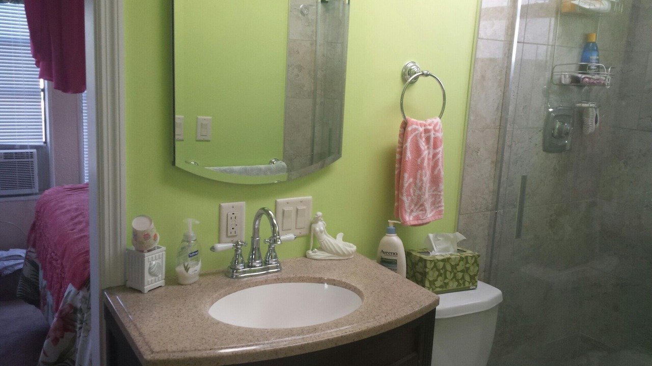 Photo of Bathroom in Biggar