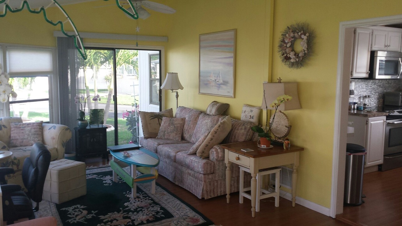 Photo of Livingroom in Biggar