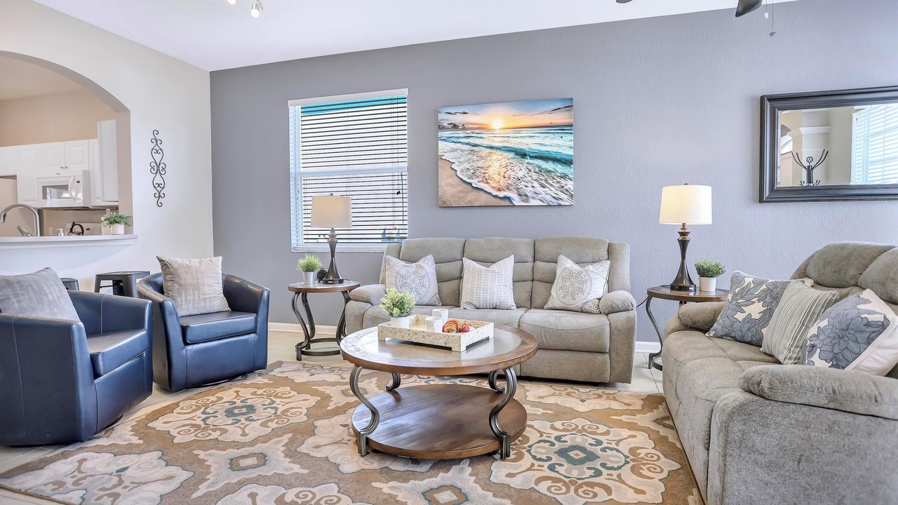 Photo of Livingroom in Windsor Hills