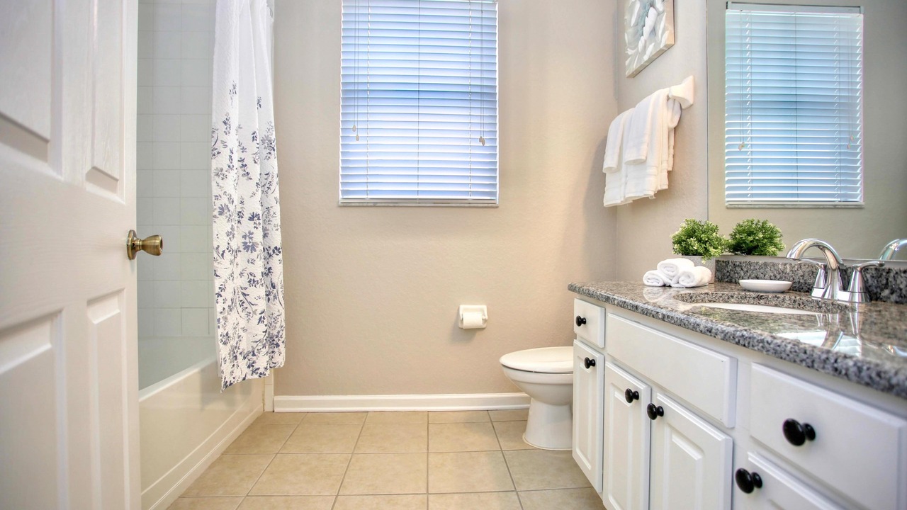 Photo of Bathroom in Windsor Hills
