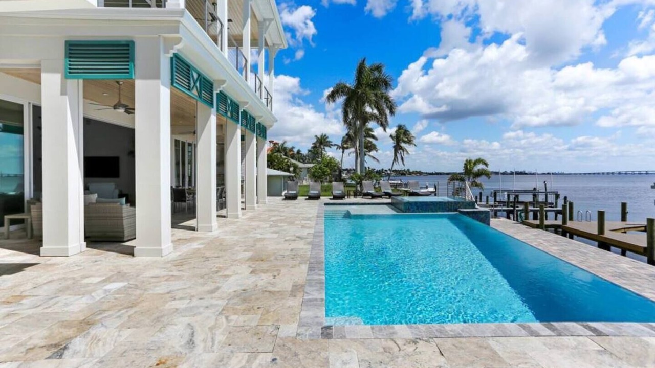 Photo of Outdoor in Yacht Club