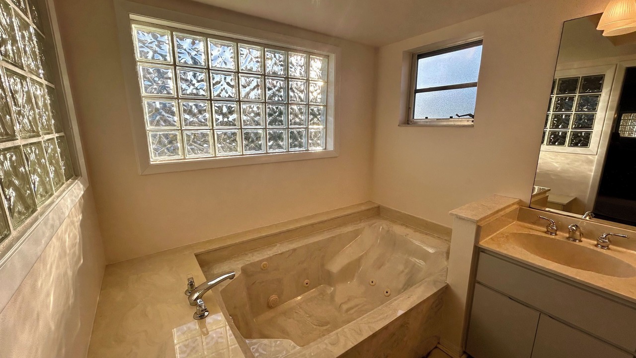 Photo of Bathroom in Fort Myers Beach