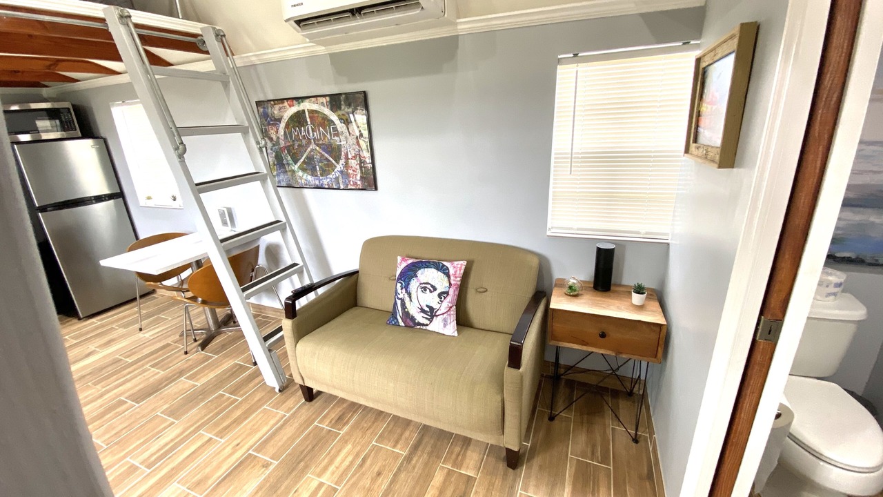 Photo of Livingroom in Winter Haven