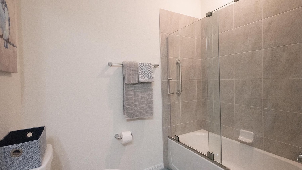 Photo of Bathroom in Lakewood Ranch