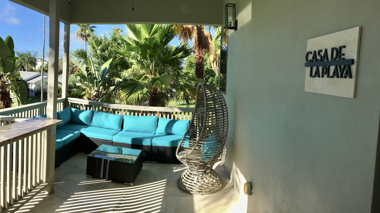 Photo of Patio Balcony in Vina Del Mar Island