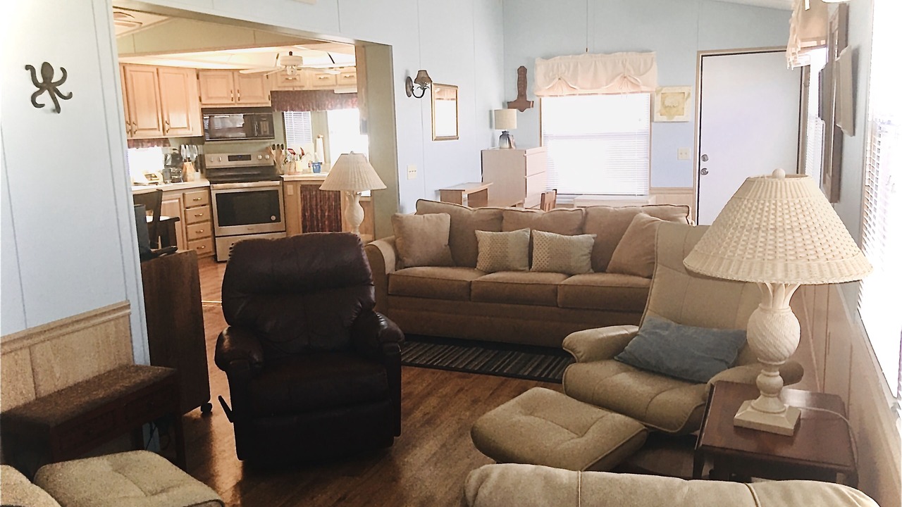Photo of Livingroom in Hutchinson Island South
