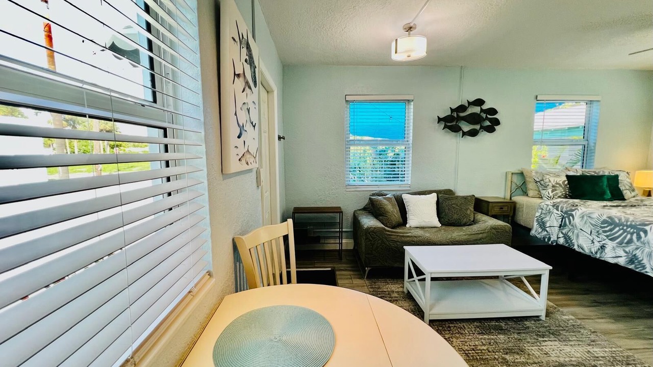 Photo of Livingroom in Lake Worth