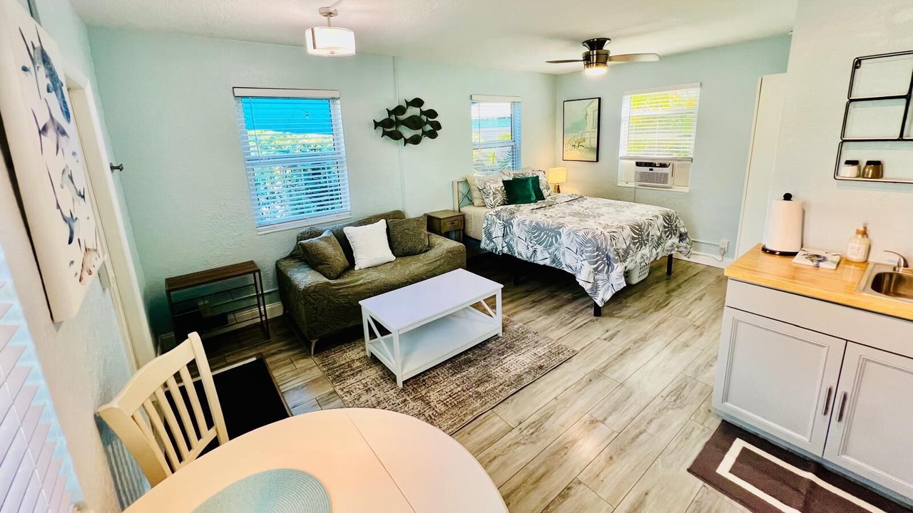 Photo of Livingroom in Lake Worth