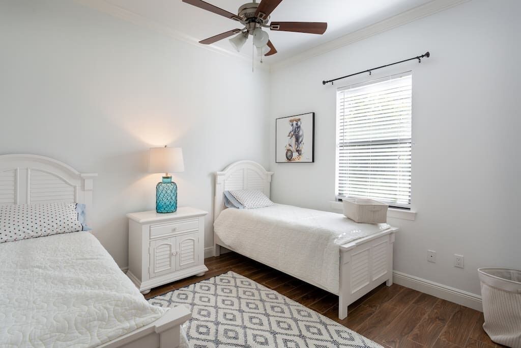Photo of Bedroom in Naples Park