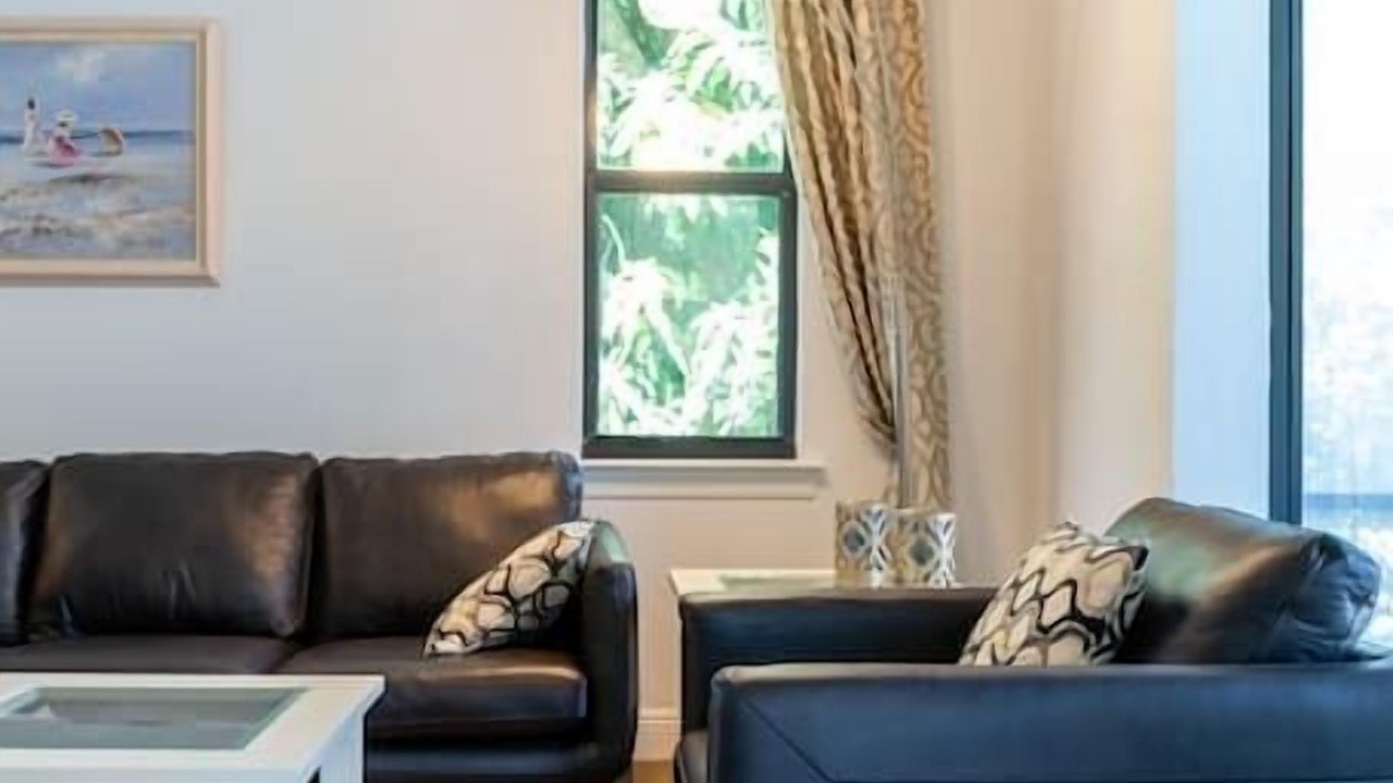 Photo of Livingroom in Naples Park