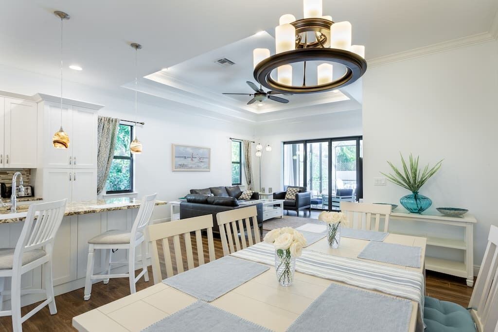 Photo of Bedroom in Naples Park