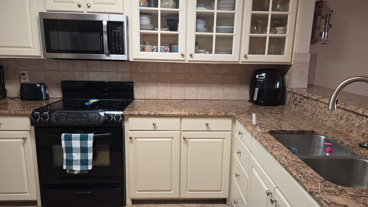 Photo of Kitchen in Central Beach