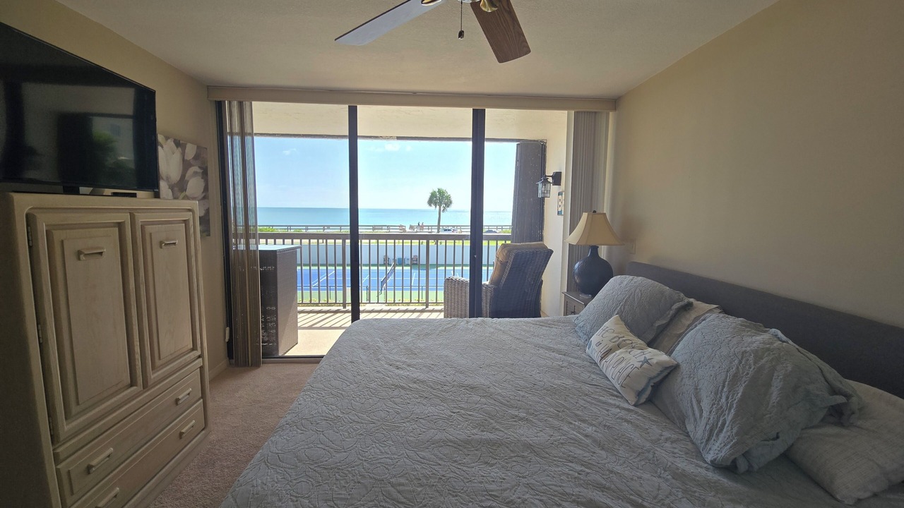 Photo of Bedroom in Central Beach