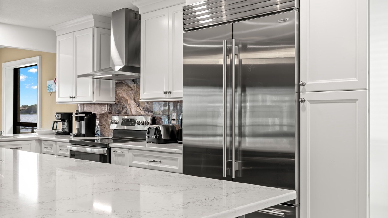 Photo of Kitchen in Lake Shore Estates