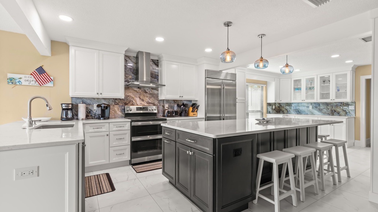 Photo of Kitchen in Lake Shore Estates