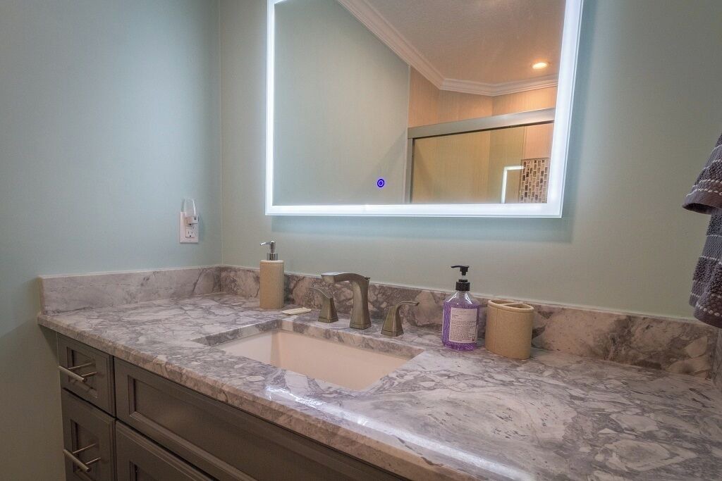 Photo of Bathroom in Marathon